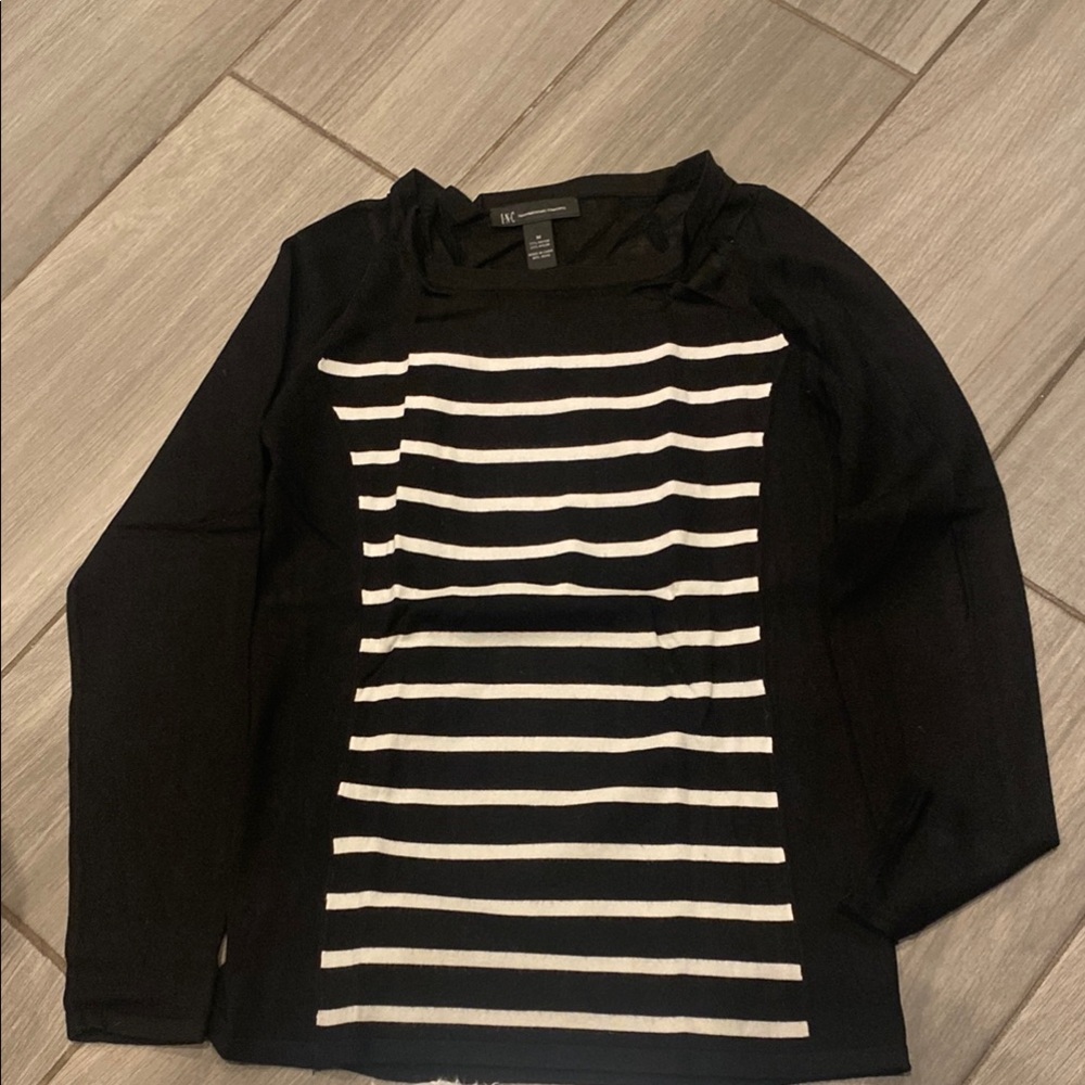 Black and White Striped Long Sleeve Top